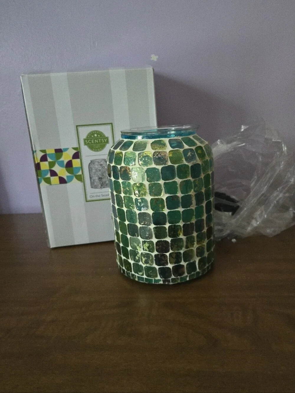 Scentsy On The Seashore Green Teal Mosaic Glass Wax Warmer